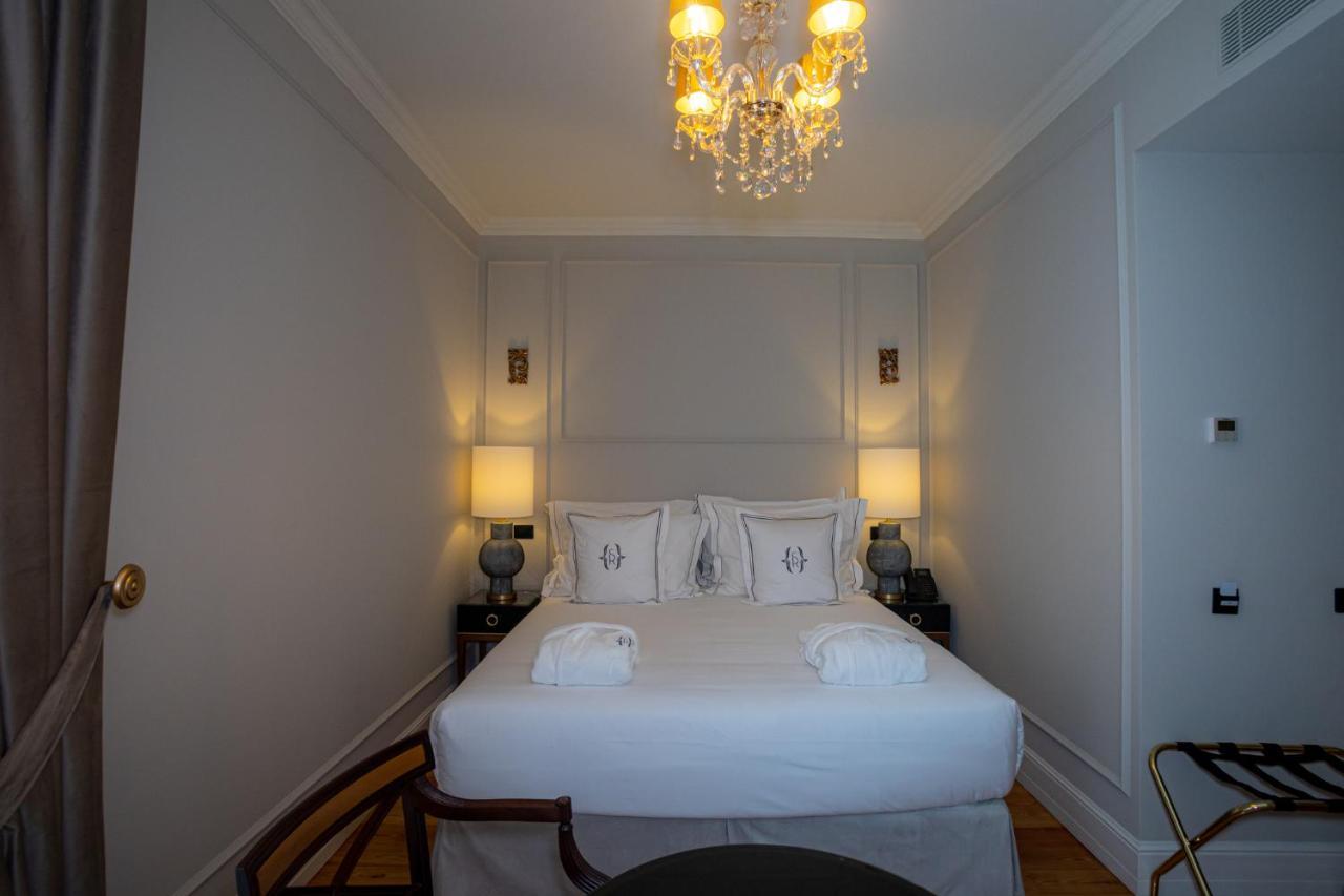 Solar Do Requeijo By Luna Hotels & Resorts 아르코스 데 발데베즈 외부 사진 A bedroom at the hotel