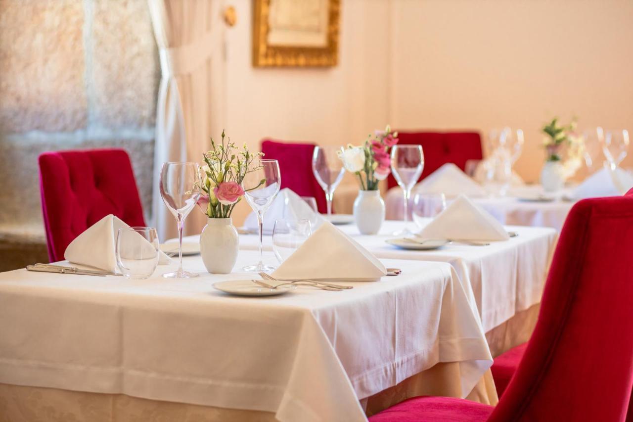 Solar Do Requeijo By Luna Hotels & Resorts 아르코스 데 발데베즈 외부 사진 Restaurant interior